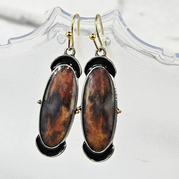 Fires Of Love Women’s Small Delicate Earring Set21 - Picture 1 of 4